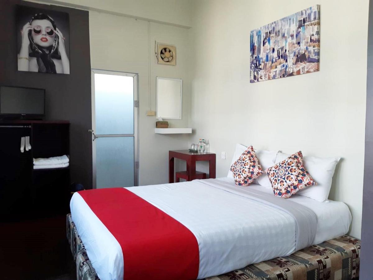 Born Guest House Τσιάνγκ Μάι Εξωτερικό φωτογραφία