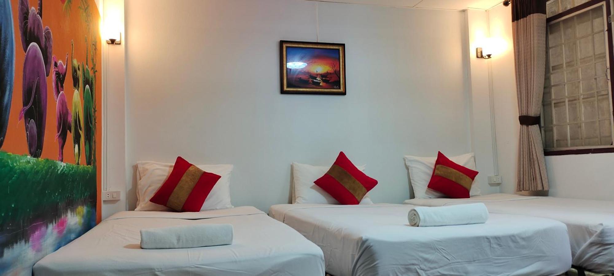 Born Guest House Τσιάνγκ Μάι Εξωτερικό φωτογραφία