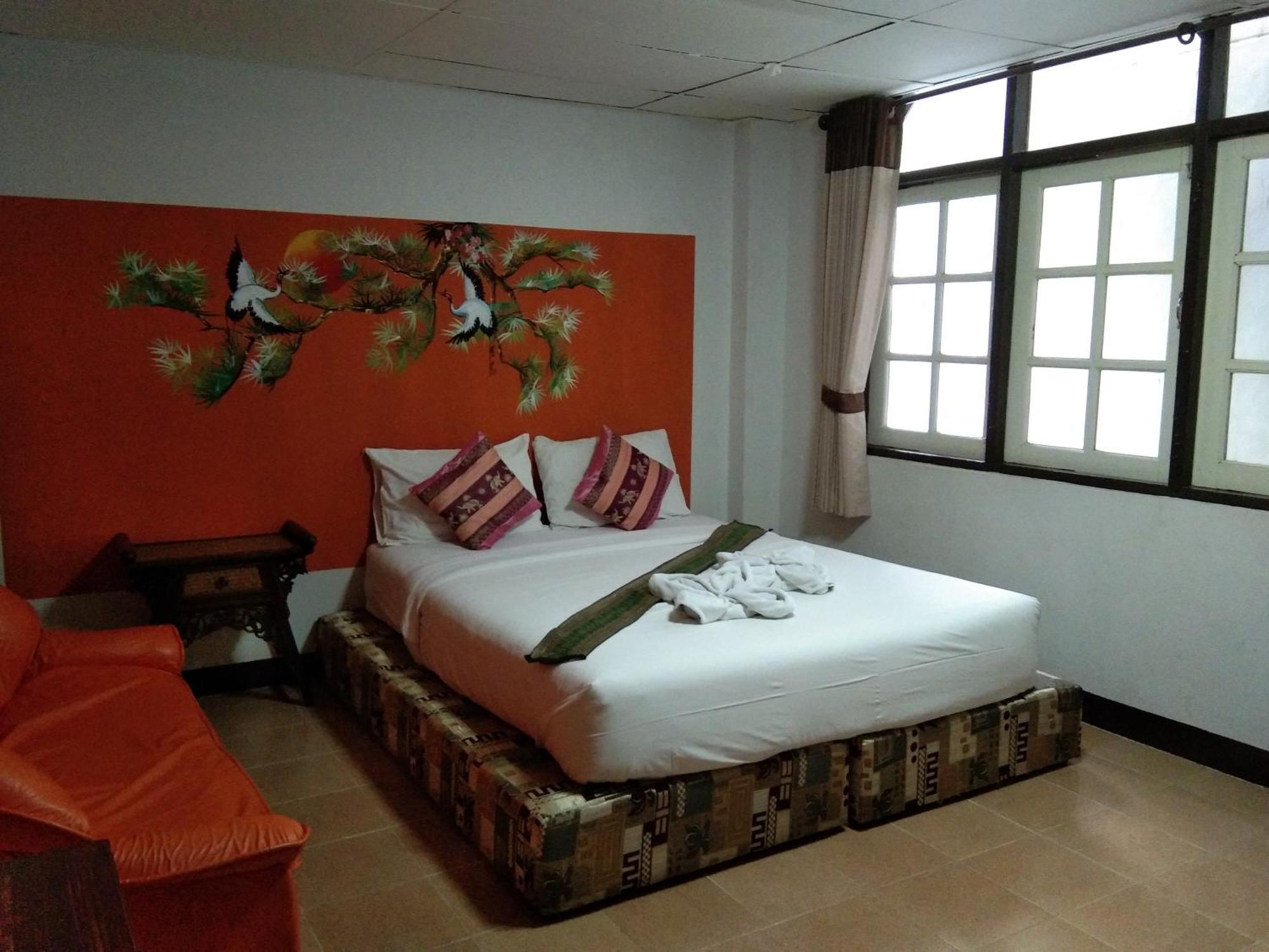 Born Guest House Τσιάνγκ Μάι Εξωτερικό φωτογραφία